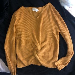 SALE🤩🤩Mustard Tie Sweater